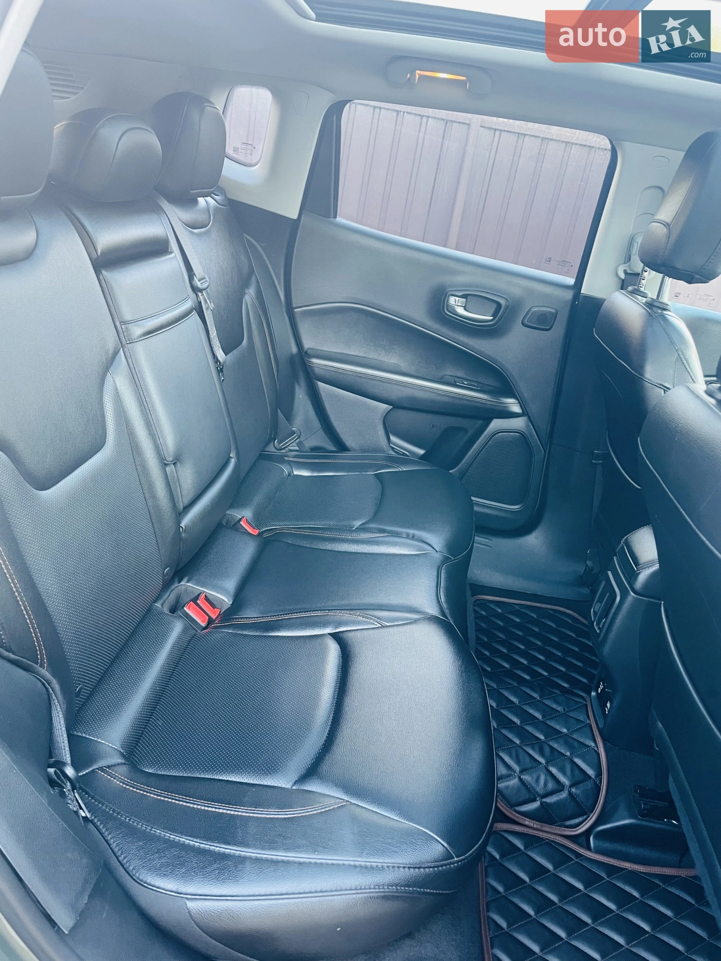 2017 Jeep Compass - мініатюра 6