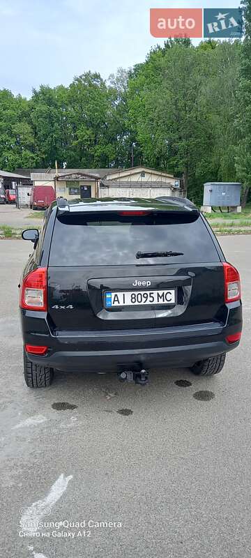 Внедорожник / Кроссовер Jeep Compass 2012 в Чернигове