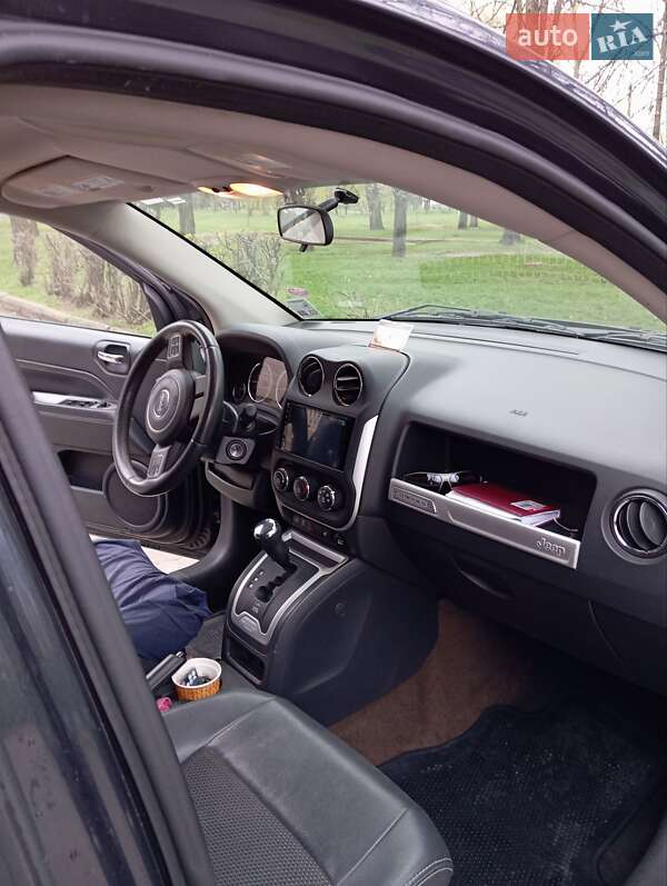 Внедорожник / Кроссовер Jeep Compass 2013 в Кривом Роге фото 3 Внедорожник / Кроссовер Jeep Compass 2013 в Кривом Роге