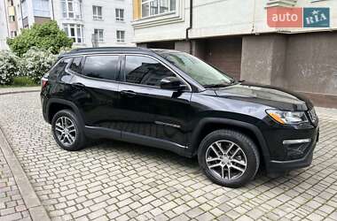Внедорожник / Кроссовер Jeep Compass 2020 в 