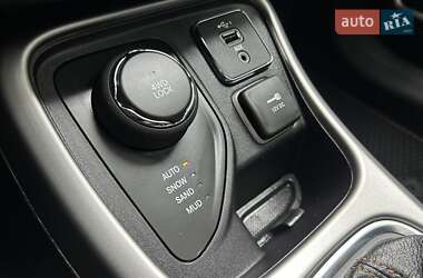 Внедорожник / Кроссовер Jeep Compass 2020 в 