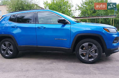 Внедорожник / Кроссовер Jeep Compass 2021 в 
