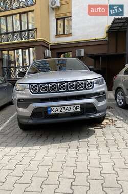 Внедорожник / Кроссовер Jeep Compass 2023 в 