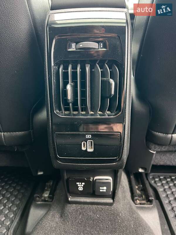 Внедорожник / Кроссовер Jeep Compass 2022 в Киеве