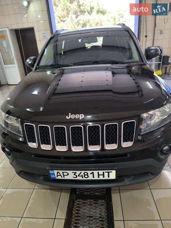 Позашляховик / Кросовер Jeep Compass 2016 в Запоріжжі
