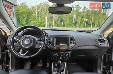 Позашляховик / Кросовер Jeep Compass 2017 в 