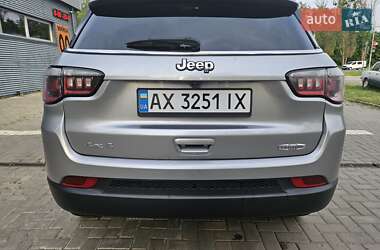Позашляховик / Кросовер Jeep Compass 2017 в 