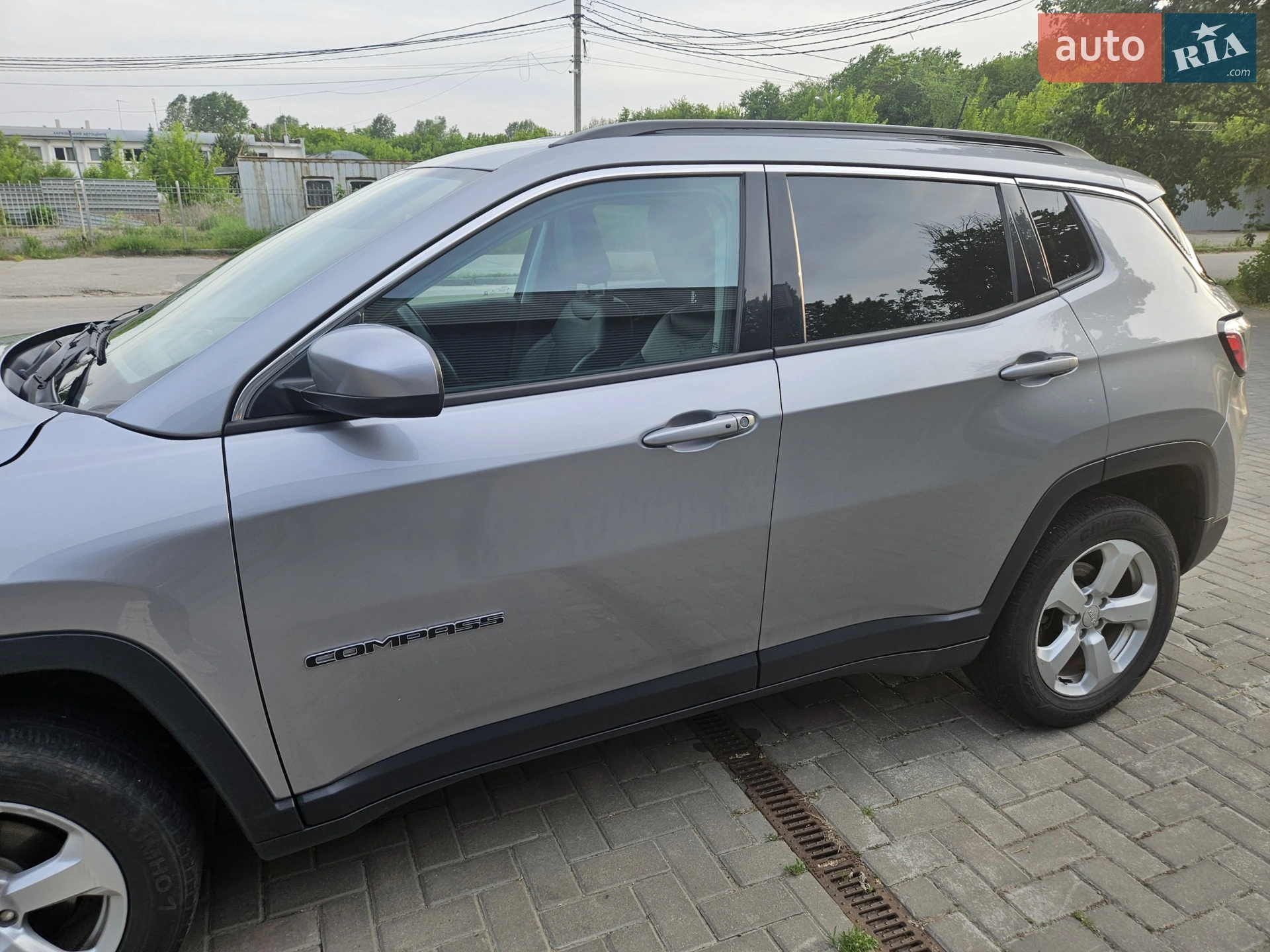 2017 Jeep Compass - мініатюра 2