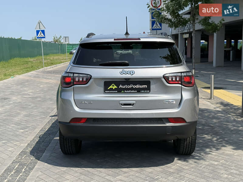 Внедорожник / Кроссовер Jeep Compass 2021 в Киеве