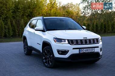Внедорожник / Кроссовер Jeep Compass 2019 в 