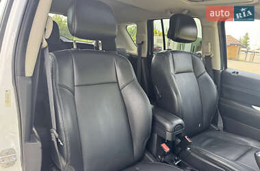 Внедорожник / Кроссовер Jeep Compass 2015 в 