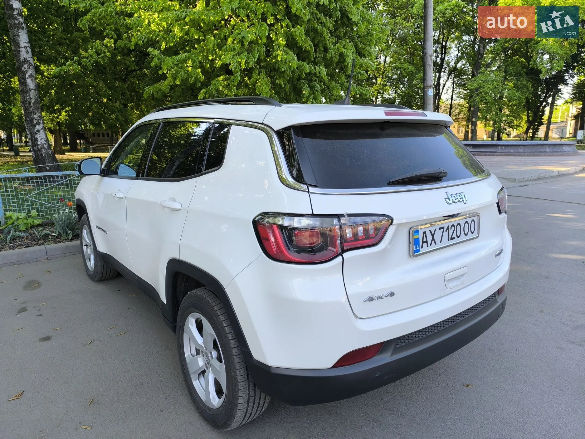 2020 Jeep Compass - мініатюра 18