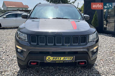 Внедорожник / Кроссовер Jeep Compass 2019 в 
