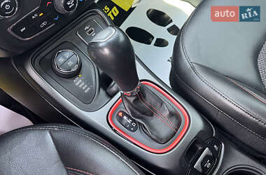 Внедорожник / Кроссовер Jeep Compass 2019 в 