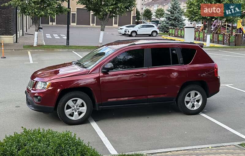 Внедорожник / Кроссовер Jeep Compass 2013 в Киеве