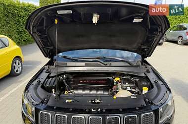Внедорожник / Кроссовер Jeep Compass 2018 в Львове