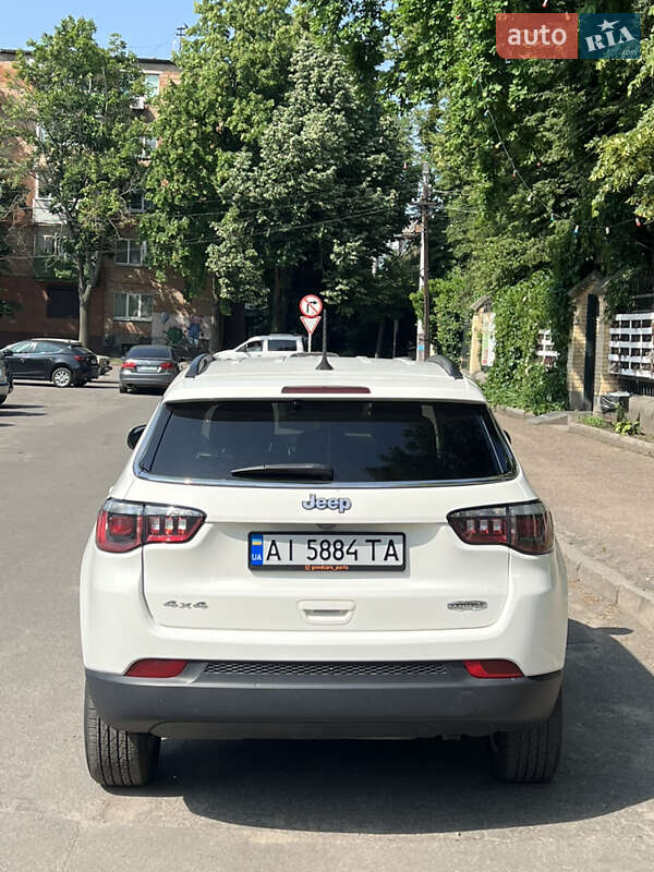 Внедорожник / Кроссовер Jeep Compass 2019 в Киеве