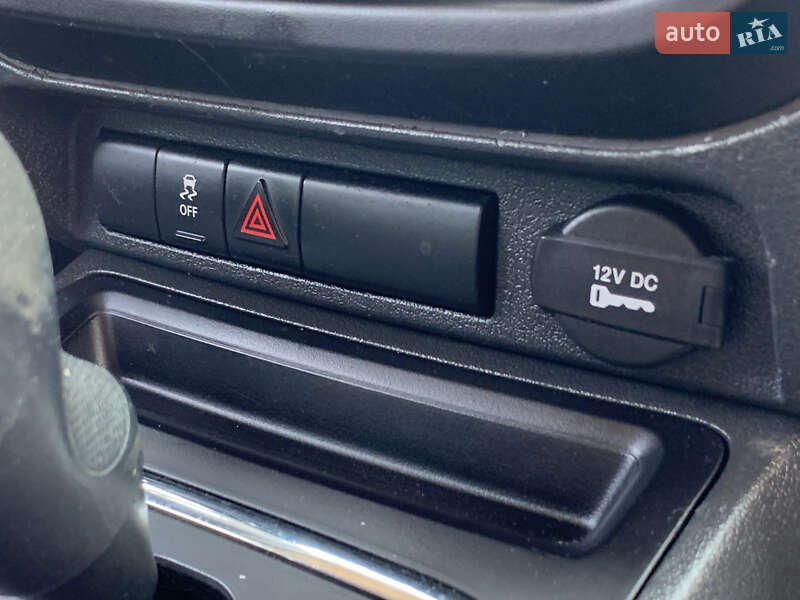 Позашляховик / Кросовер Jeep Compass 2016 в Бердичеві фото 39 Позашляховик / Кросовер Jeep Compass 2016 в Бердичеві