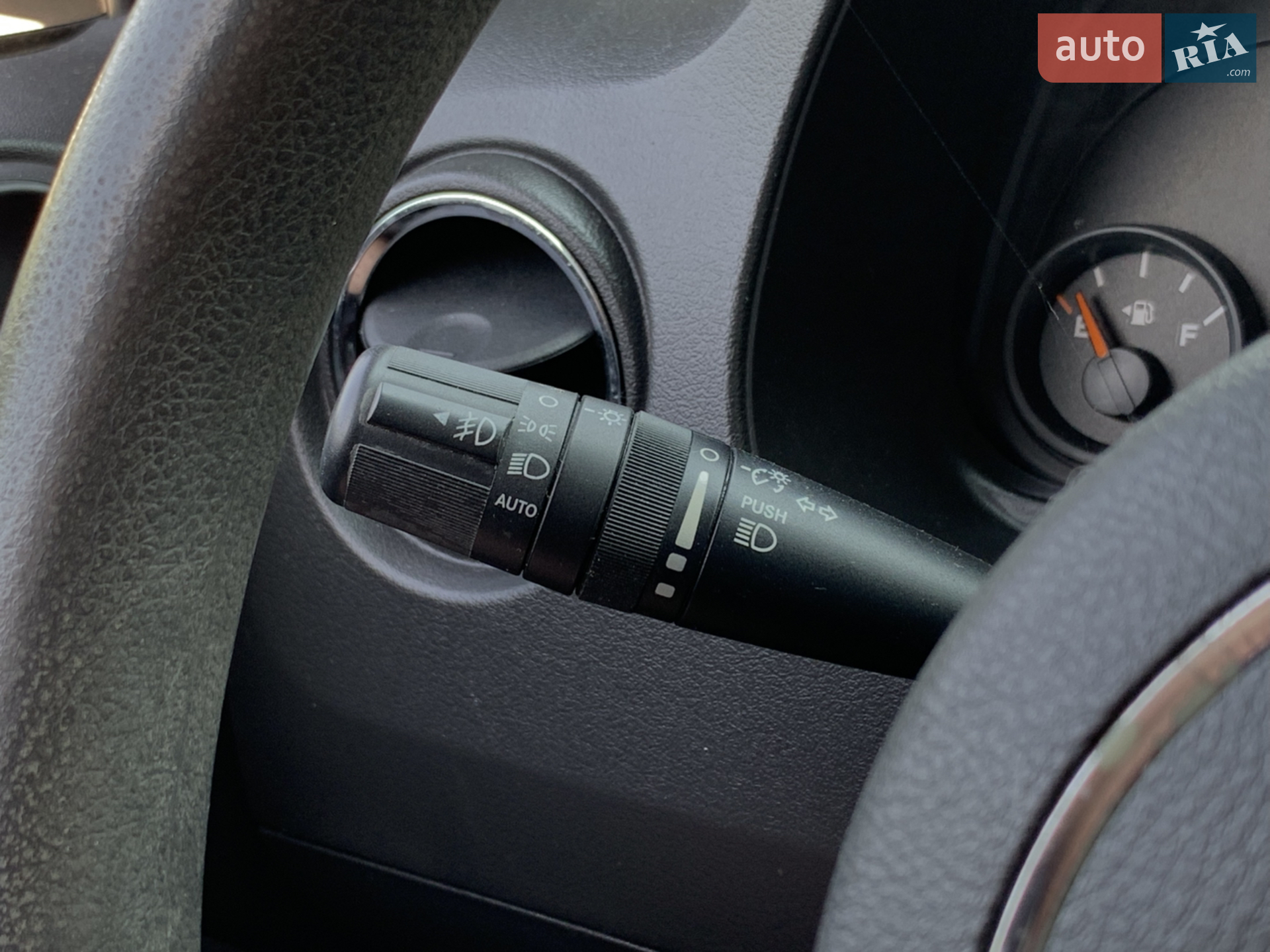 2016 Jeep Compass - мініатюра 44