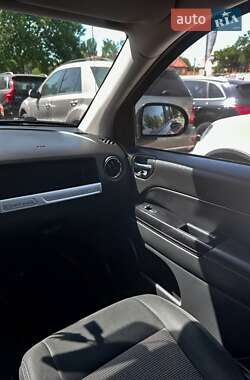 Позашляховик / Кросовер Jeep Compass 2014 в 