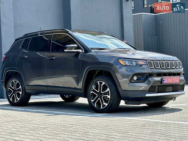 Внедорожник / Кроссовер Jeep Compass 2022 в Киеве