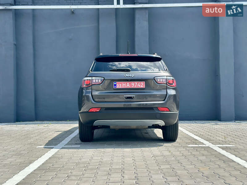 Внедорожник / Кроссовер Jeep Compass 2022 в Киеве