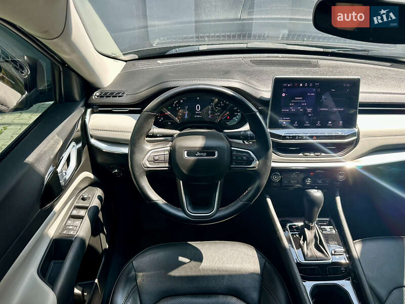 Внедорожник / Кроссовер Jeep Compass 2022 в Киеве