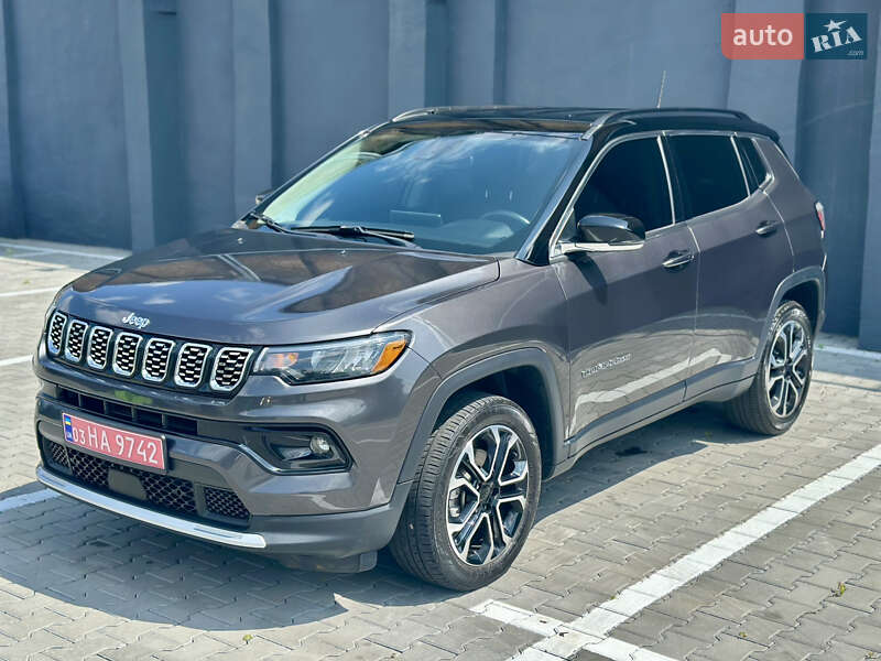 Внедорожник / Кроссовер Jeep Compass 2022 в Киеве