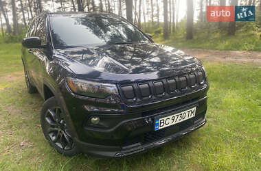 Внедорожник / Кроссовер Jeep Compass 2022 в 