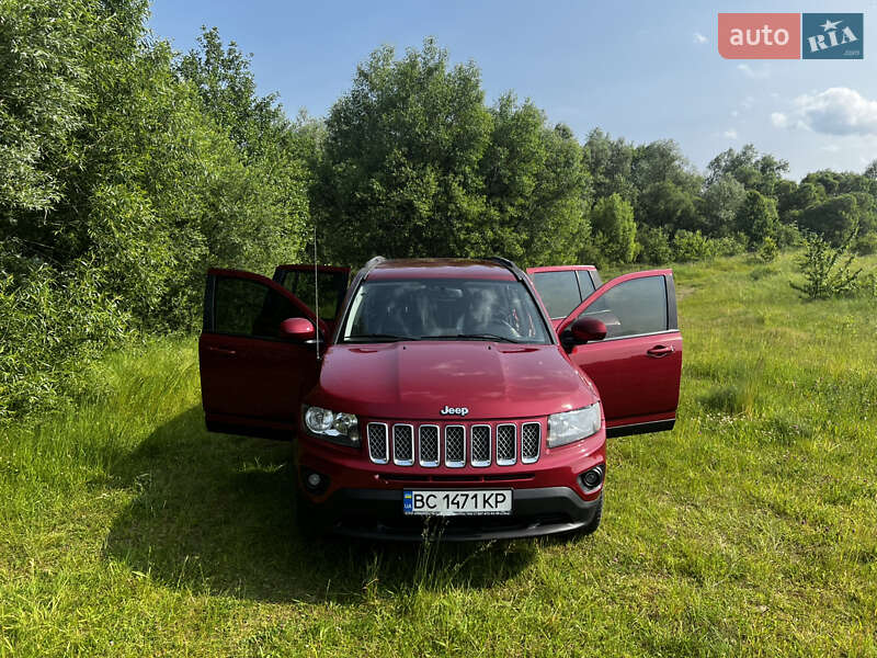 Внедорожник / Кроссовер Jeep Compass 2016 в Днепре