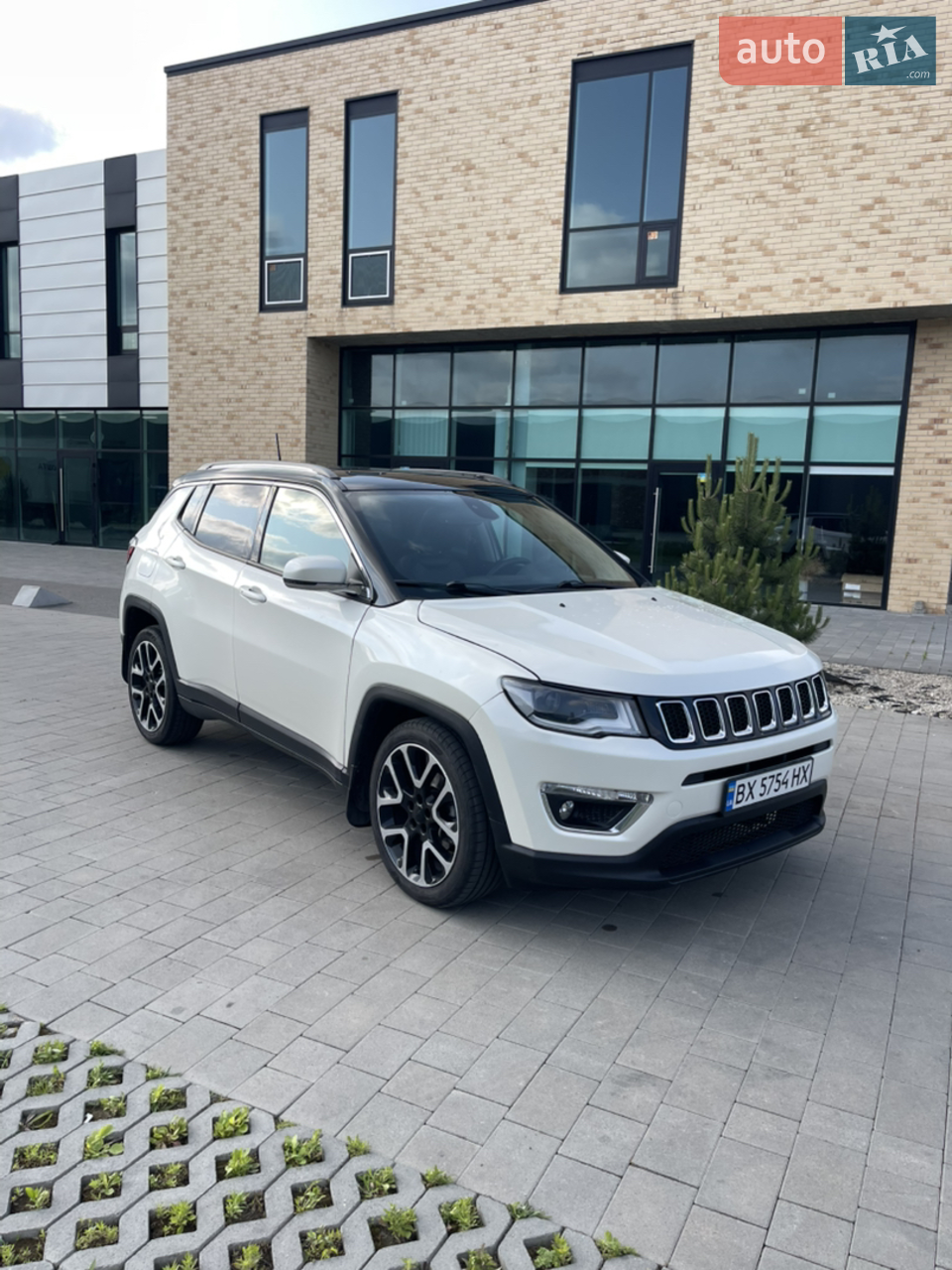 2017 Jeep Compass - мініатюра 24