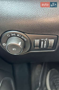 Внедорожник / Кроссовер Jeep Compass 2022 в 