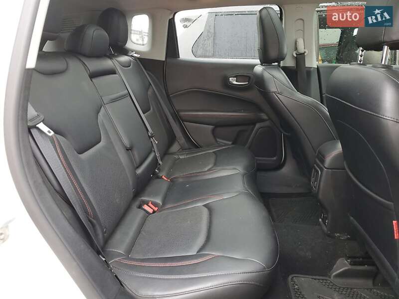 Позашляховик / Кросовер Jeep Compass 2017 в Львові