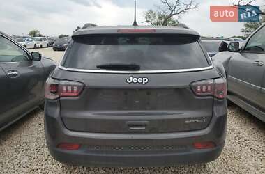 Внедорожник / Кроссовер Jeep Compass 2019 в 