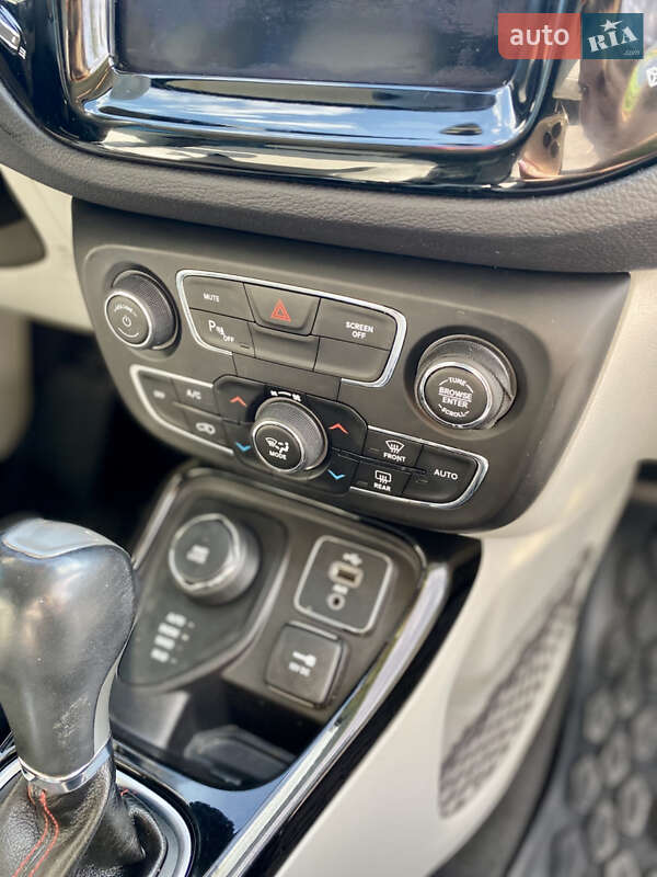 Внедорожник / Кроссовер Jeep Compass 2018 в Львове