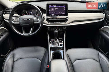 Внедорожник / Кроссовер Jeep Compass 2022 в 