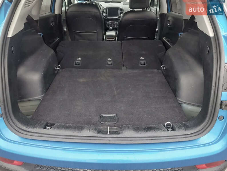 Внедорожник / Кроссовер Jeep Compass 2019 в Киеве