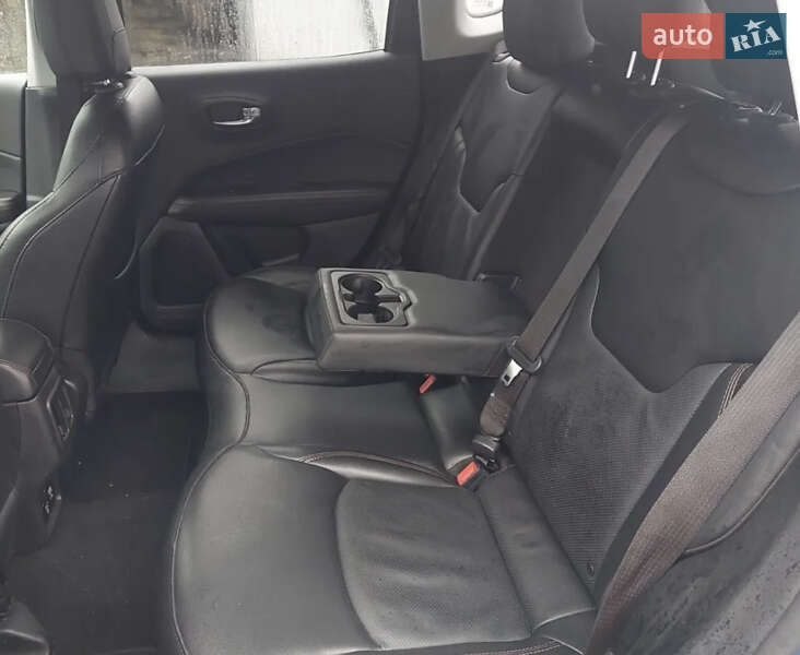 Внедорожник / Кроссовер Jeep Compass 2019 в Киеве