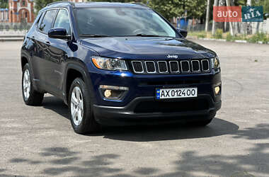 Внедорожник / Кроссовер Jeep Compass 2018 в 