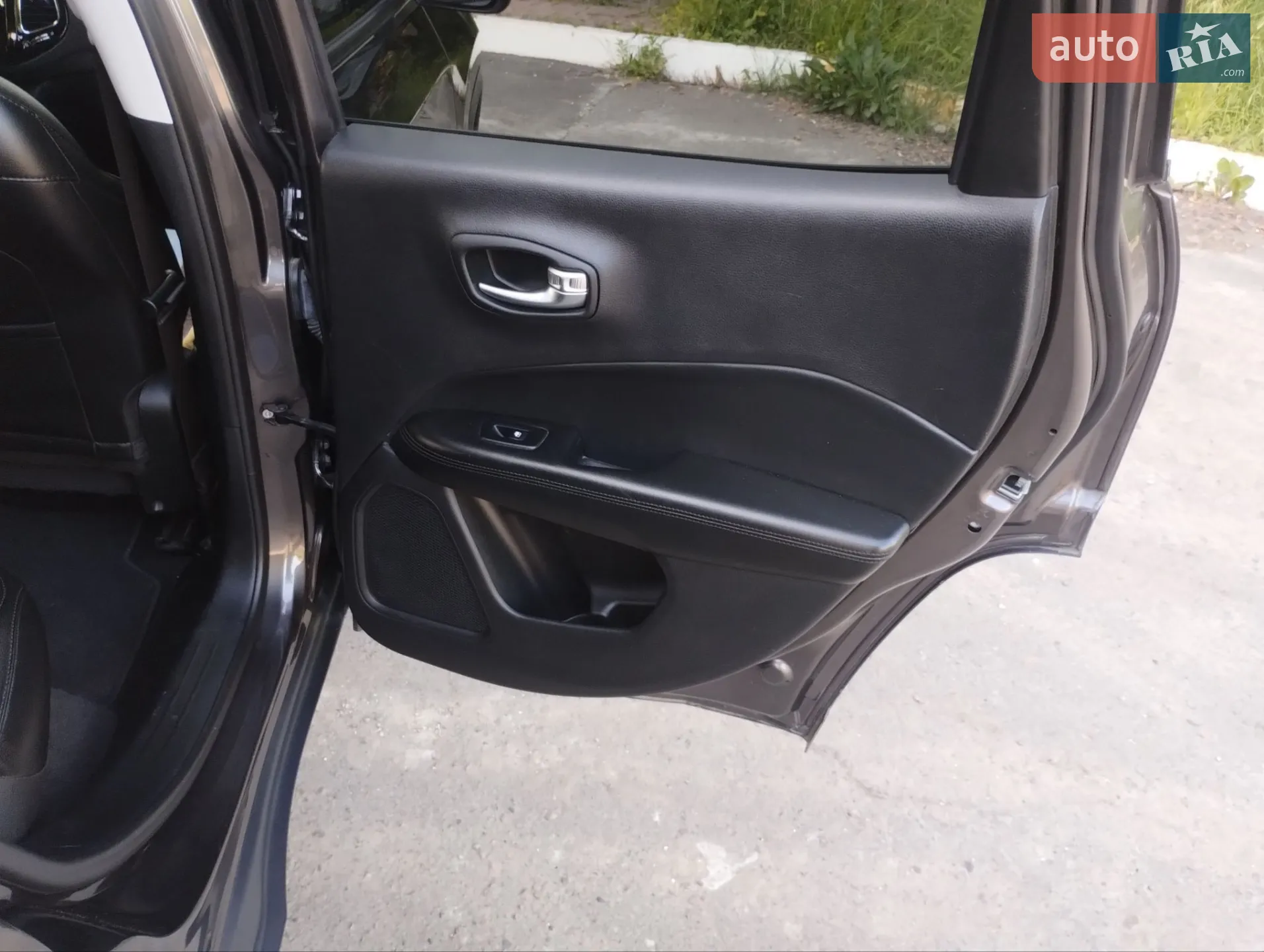 2019 Jeep Compass - мініатюра 10