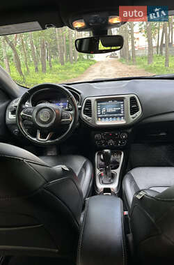 Внедорожник / Кроссовер Jeep Compass 2020 в 