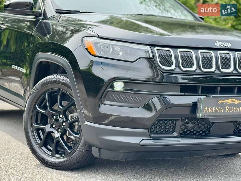 Внедорожник / Кроссовер Jeep Compass 2021 в Киеве