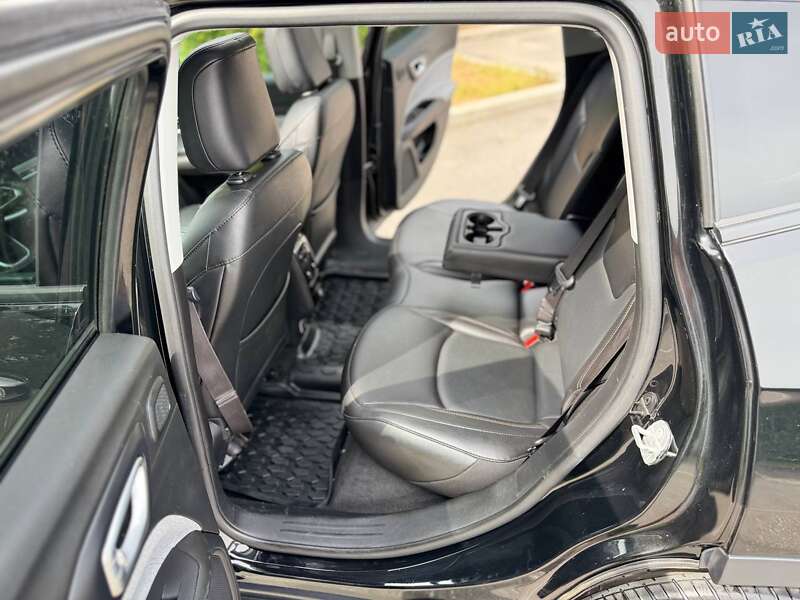Внедорожник / Кроссовер Jeep Compass 2021 в Киеве