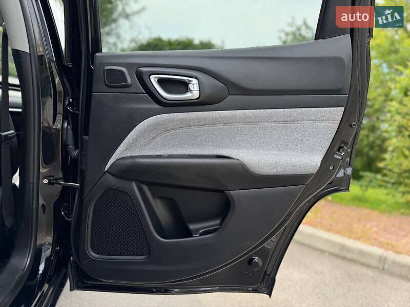 Внедорожник / Кроссовер Jeep Compass 2021 в Киеве