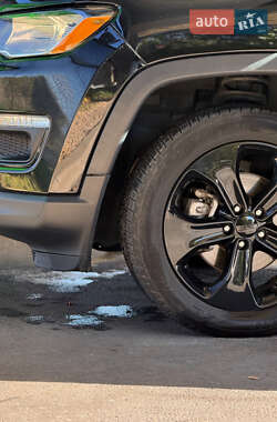 Внедорожник / Кроссовер Jeep Compass 2020 в 