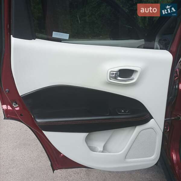 Внедорожник / Кроссовер Jeep Compass 2021 в Житомире