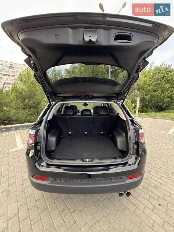 Внедорожник / Кроссовер Jeep Compass 2019 в Харькове
