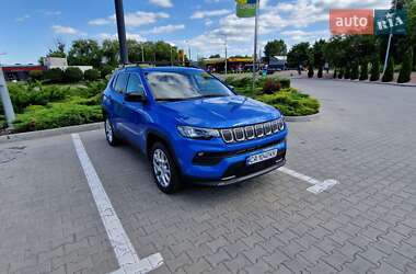 Внедорожник / Кроссовер Jeep Compass 2022 в 
