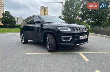 Внедорожник / Кроссовер Jeep Compass 2018 в 
