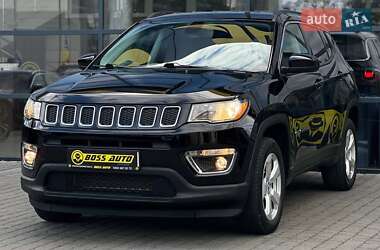 Внедорожник / Кроссовер Jeep Compass 2019 в 